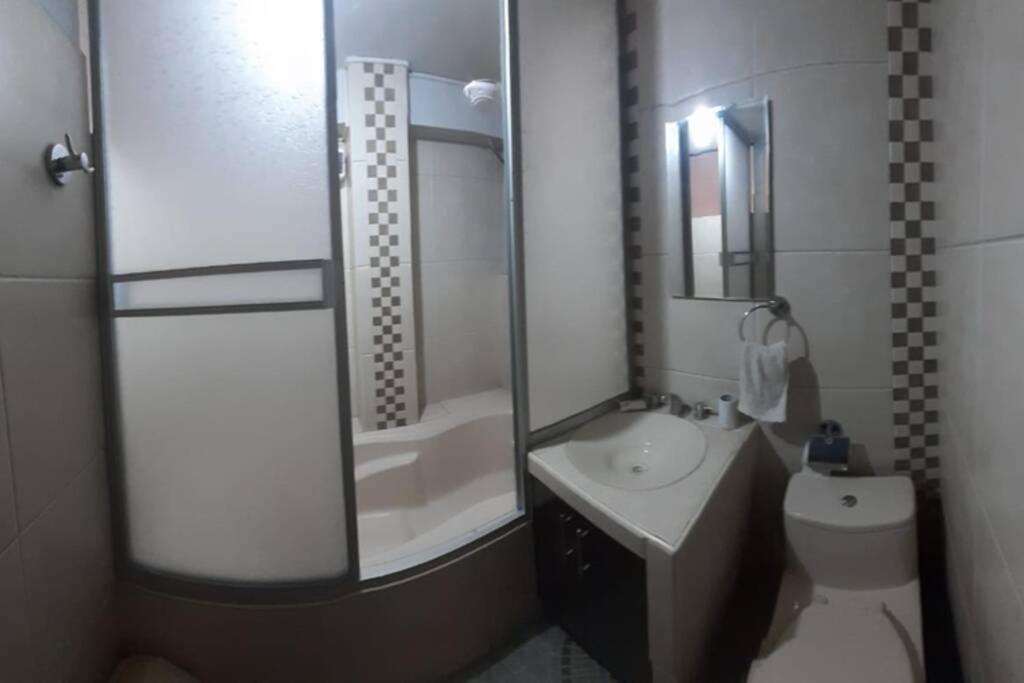 A Un Minuto Del Aeropuerto Sientase Como En Casa Cuzco Kültér fotó